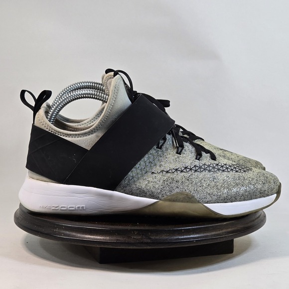 Nike Shoes - Nike Air Zoom Strong Shoes Womens Size 6.5 Training 843975-100 Sneakers Gym